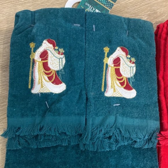 Vintage NWT Holiday / Christmas Towel Sets 1) Santa 2) Bear 3) Angel - Picture 5 of 10